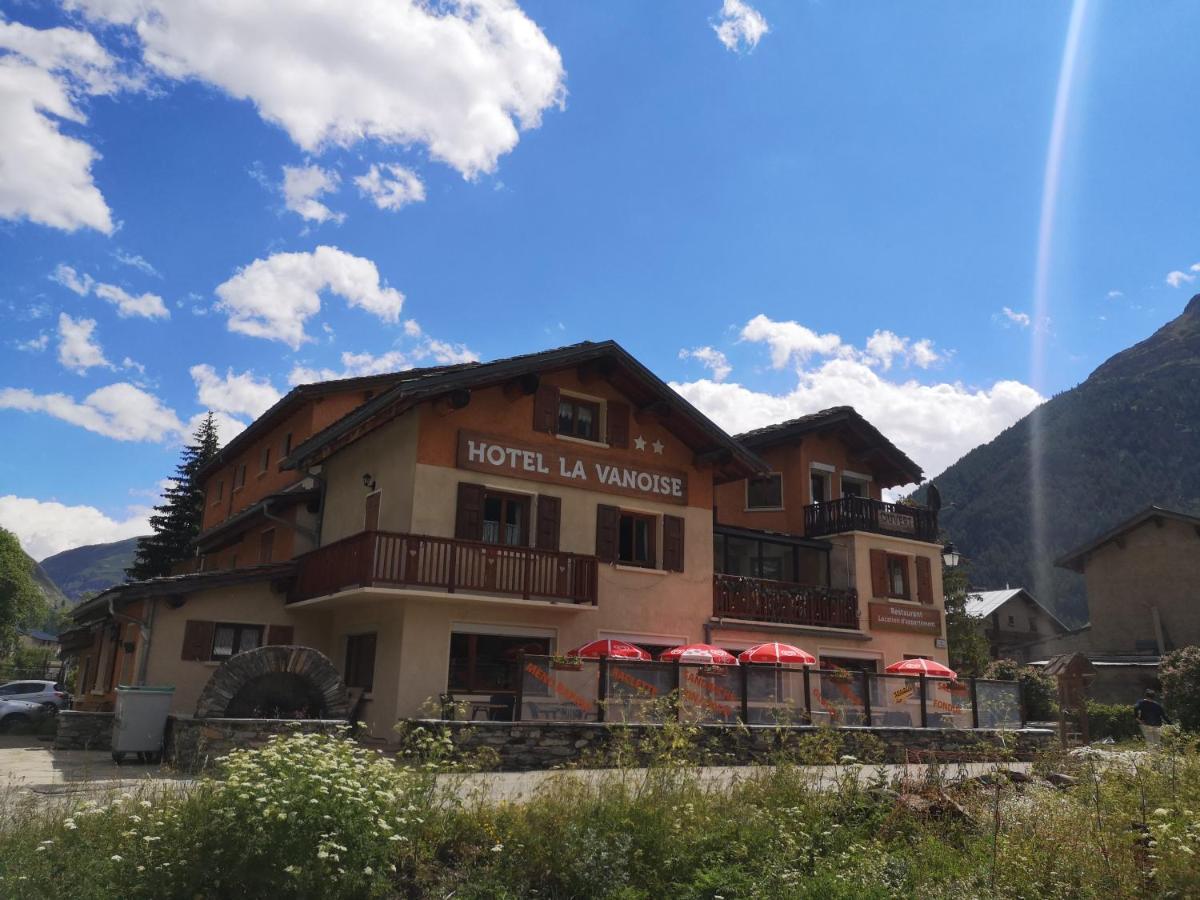 Hotel La Vanoise Bessans Exterior foto