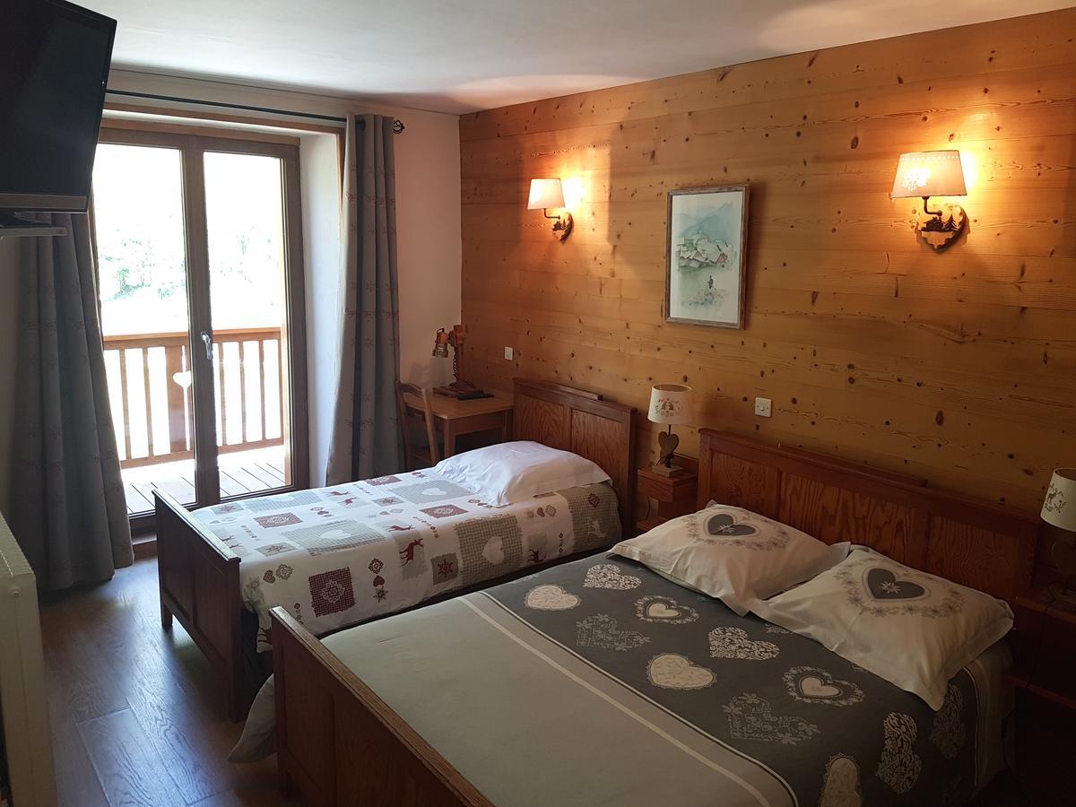Hotel La Vanoise Bessans Exterior foto